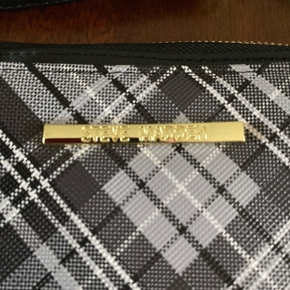 Steve Madden tartan plaid crossbody bag - Picture 12 of 14